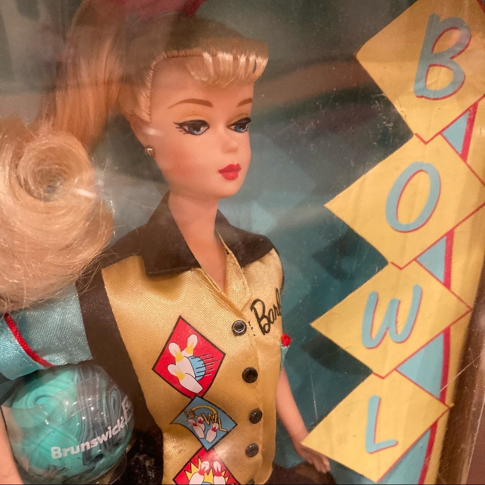Collectors Edition Bowling Champ Barbie